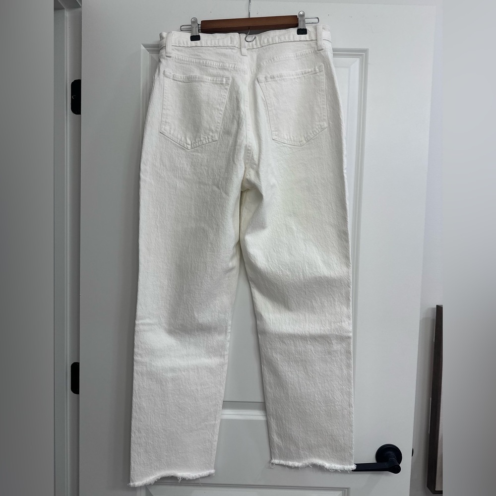 Abercrombie & Fitch Curve Love 90s Straight Ultra High Rise Jeans - Picture 6 of 7